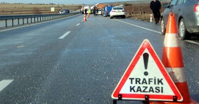 Beypazarı'nda trafik kazası: Ölü ve yaralılar var