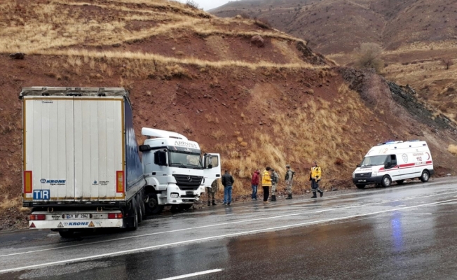 Sivas'ta trafik kazaları: 1 ölü, 1 yaralı