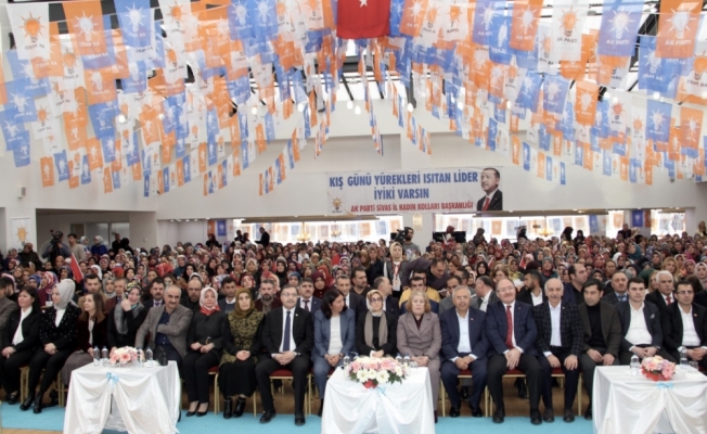 AK Parti Sivas 5. Kadın Kolları Kongresi