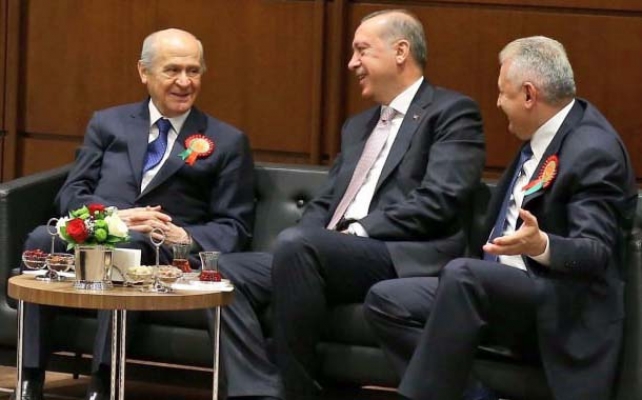 Ankara'da sıcak dakikalar! Erdoğan'dan davet