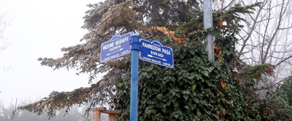 BAE Büyükelçiliğinin sokağına “Fahreddin Paşa“ tabelası asıldı