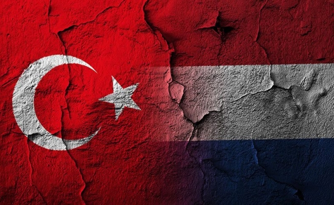 Hollanda Türkiye Büyükelçisini Geri Çekti