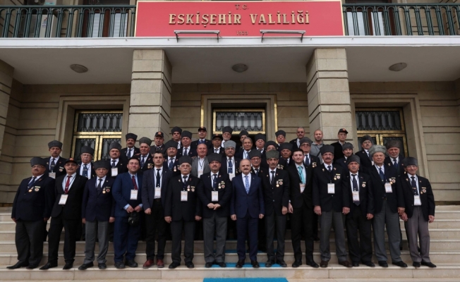 Kıbrıs gazilerinden Eskişehir Valisi Çakacak'a ziyaret