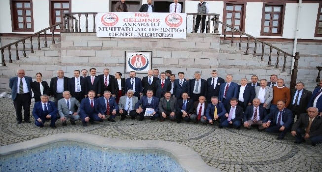 Sincan Belediye Başkanı Ercan muhtarlarla bir araya geldi