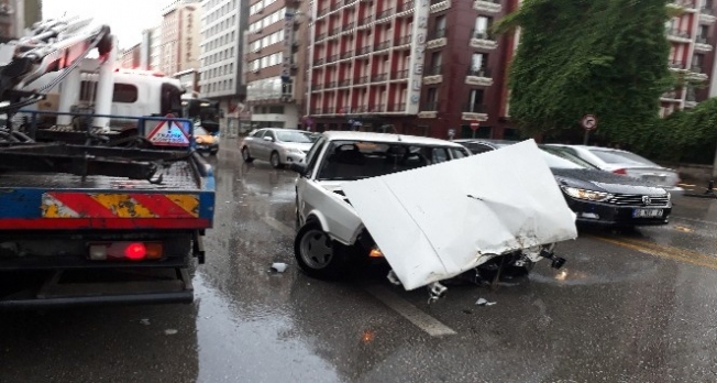 Ankara’da sağanak yağış kazayı beraberinde getirdi: 1 ölü, 1 yaralı