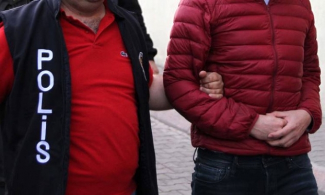 Ankara'da 48 Eski Polise Fetö Gözaltısı