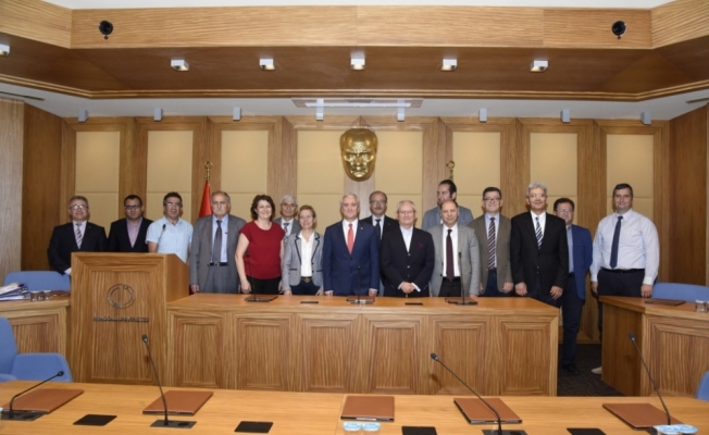 Eskişehir Teknik Üniversitesi'nde ilk senato toplantısı