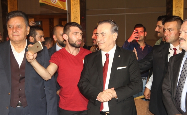 Mustafa Cengiz, Konya'da Galatasaraylı taraftarlarla buluştu