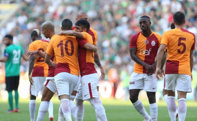 Galatasaray hazırlık maçında Sakaryaspor'u mağlup etti