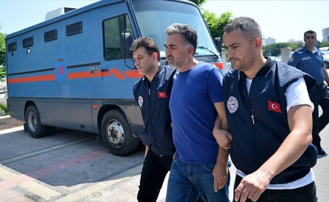 Yurt dışında yakalanan FETÖ'cülerden Salih Zeki Yiğit tutuklandı