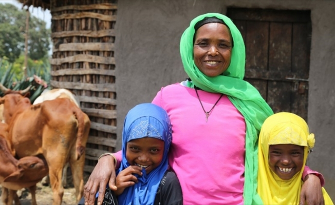 Etiyopyalı anne zorlukları Türk hayırseverler sayesinde aştı