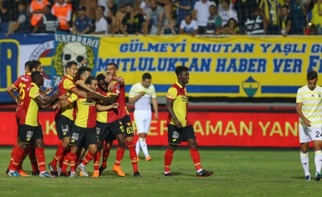 Göztepe, Fenerbahçe'yi puansız gönderdi