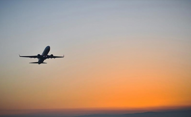 İstanbul'da uçaklar ortalama 121 yolcuyla iniş kalkış yaptı