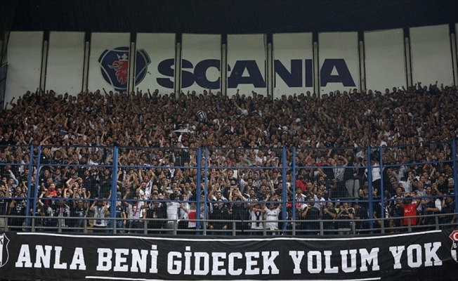 Beşiktaşlı taraftarlardan, Fenerbahçe yönetimine teşekkür mesajı