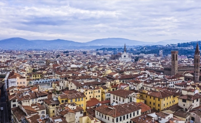 Floransa'da sokakta atıştırmak yasaklandı