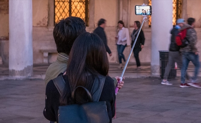Statlarda selfie çubuğu ve elektronik sigara yasağı