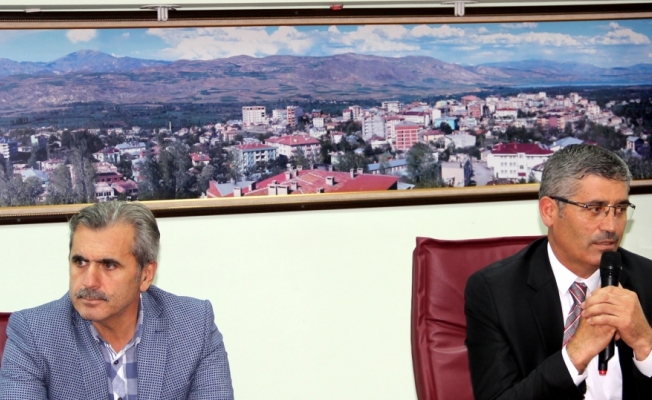 Suşehri Belediyesi'nde personel istişare toplantısı yapıldı