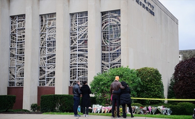 ABD'li Müslümanlardan sinagog saldırısı kurbanlarına yardım