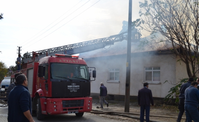 Çankırı'da ev yangını