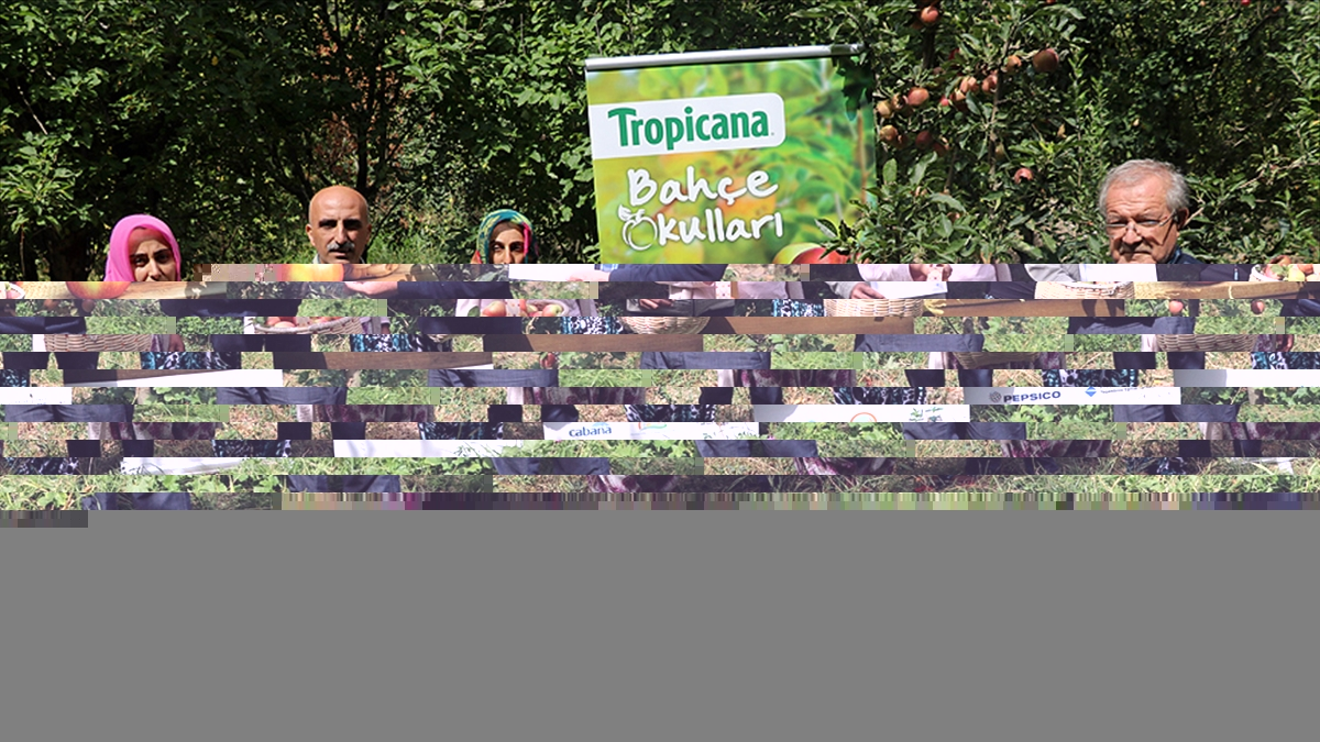 Tropicana 'Bahçe Okulları' projesiyle Türk çiftçisini destekliyor