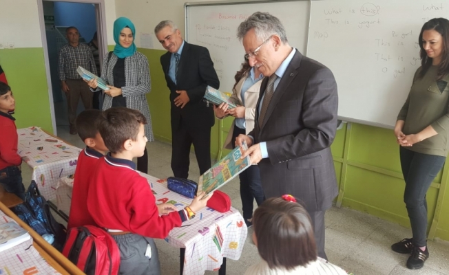 Yozgat Belediye Başkanı Arslan'dan okul ziyareti