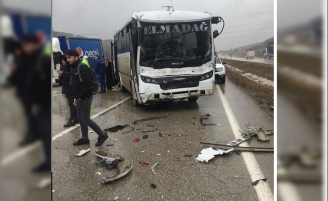 Ankara- Samsun yolunda feci kaza: Yaralılar var