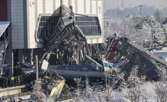 Ankara'daki  Tren kazası : 7 Ölü 46 Yaralı