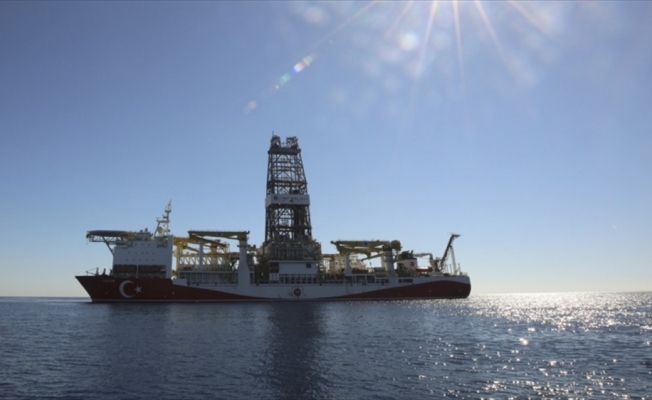 Bakan Dönmez: İkinci sondaj gemimizin ocakta Akdeniz'de olmasını bekliyoruz