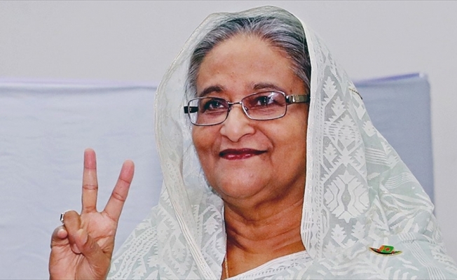 Bangladeş'te seçimleri üçüncü kez Şeyh Hasina kazandı