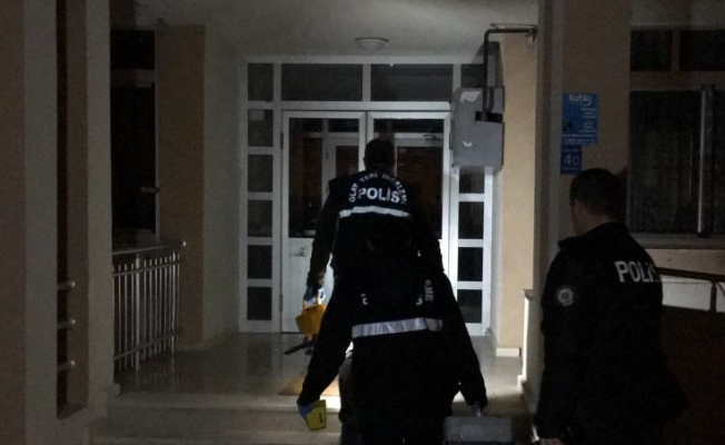 Karaman'da 5. kattan düşen kişi yaralandı