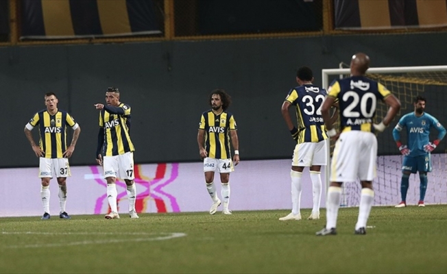 Fenerbahçe ayağa kalkamıyor