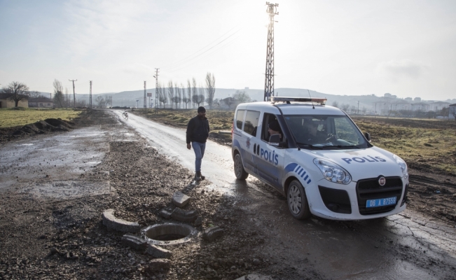 Ankara'da hırsızlar rögar kapaklarını çaldı