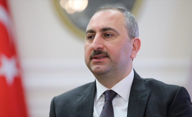 Adalet Bakanı Gül: FETÖ'nün inkar stratejisi üst aklın taktiği