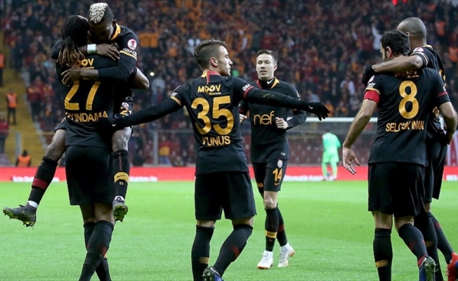 Galatasaray kupada tur kapısını araladı