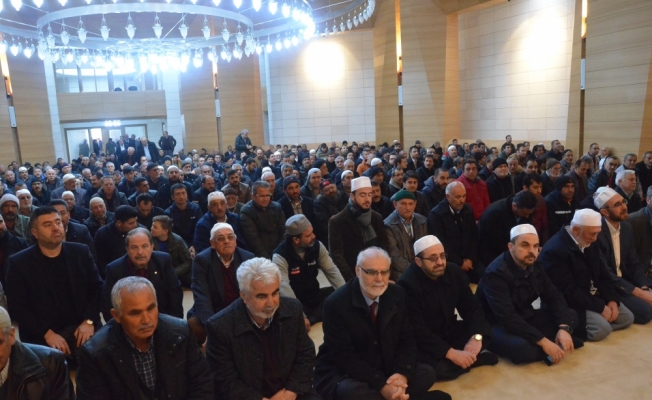 Ahmet Yesevi Camisi ibadete açıldı