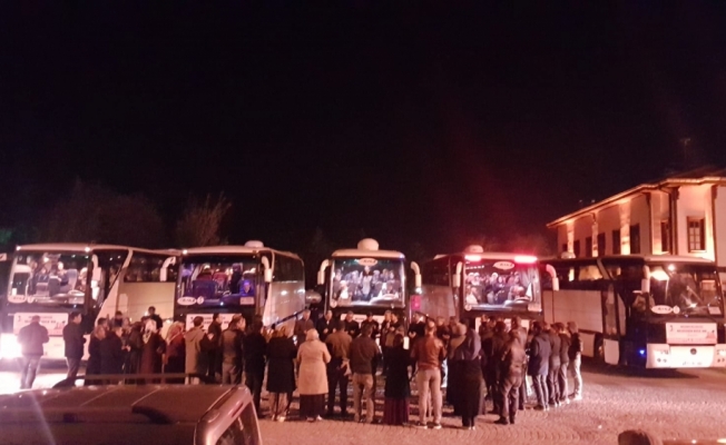 Akşehir'den Çanakkale'ye ikinci öğrenci kafilesi uğurlandı