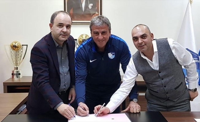 Erzurumspor'da teknik direktör Hamzaoğlu ile sözleşme imzalandı