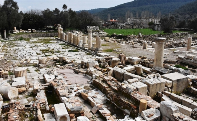 'Gladyatörler kenti'nin mezarları ziyarete açılıyor