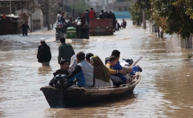 İran'da sel felaketi: 11 ölü