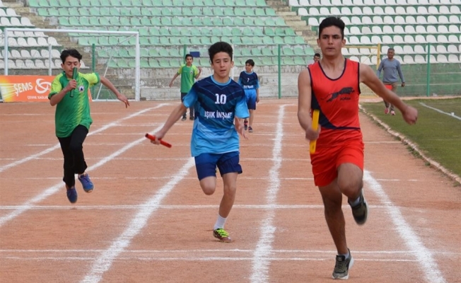 Kırşehir'de atletizm il birinciliği müsabakaları