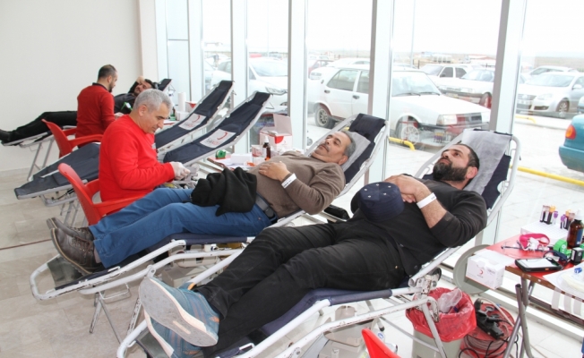 Kızılay'ın Beyşehir'de düzenlediği kan bağışı kampanyası
