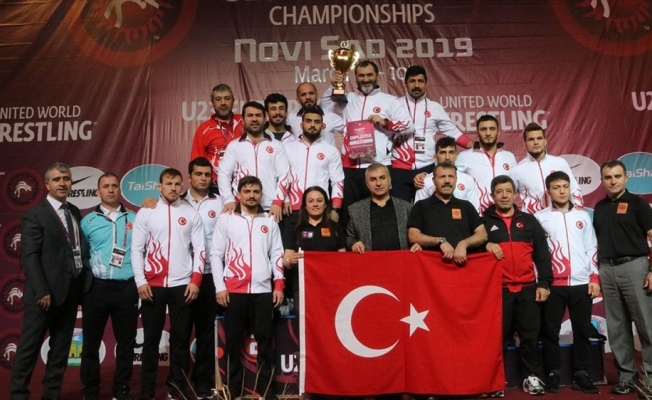 Türkiye Güreş Federasyonu Başkanı Aydın: Sırbistan'da tarih yazdık