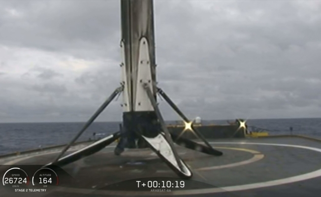 Falcon Heavy roketinin okyanusa konan parçası kayboldu