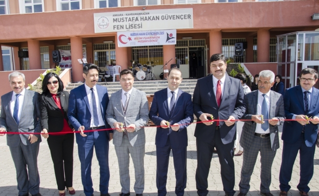 Kahramankazan'da TÜBİTAK 4006 Bilim Fuarı açıldı