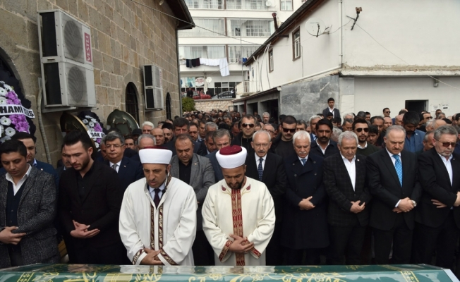 Kılıçdaroğlu cenaze törenine katıldı