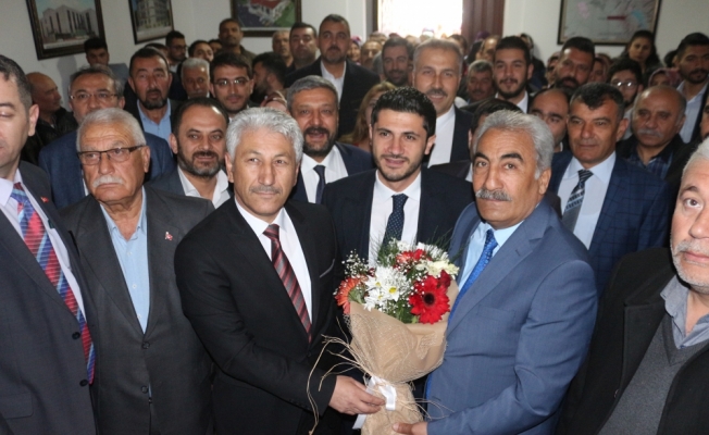 Şereflikoçhisar Belediye Başkanı Çelik, mazbatasını aldı