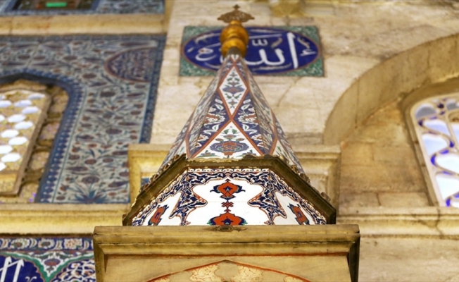 'Cennetten parçalar' 5 asırdır bu camide muhafaza ediliyor
