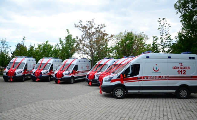 Karaman'da yeni ambulanslar hizmete girdi