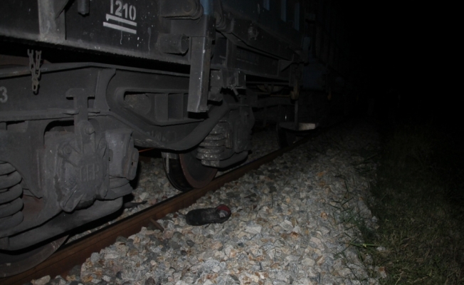 Çankırı'da trenin çarptığı kişi öldü
