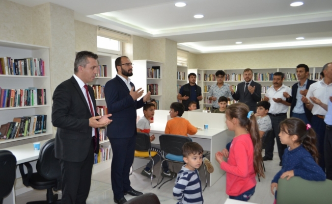 Doğanşar'da yeni halk kütüphanesi açıldı